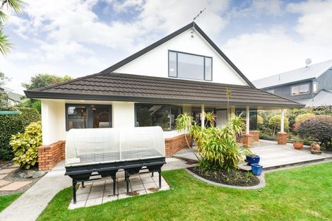 Photo of property in 8 Dougherty Place, Hokowhitu, Palmerston North, 4410