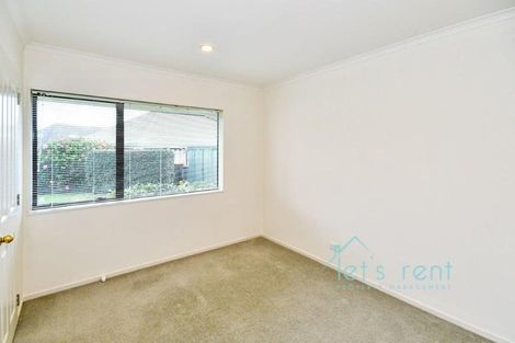 Photo of property in 2 Pat O'connor Place, Manurewa, Auckland, 2105