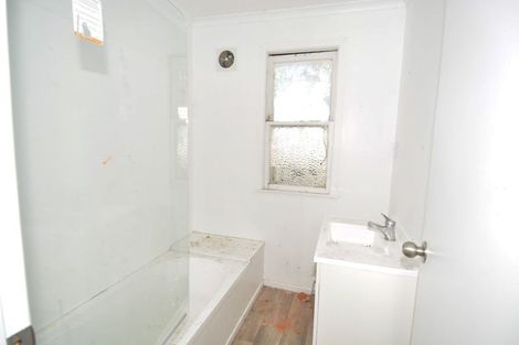 Photo of property in 36 Brown Street, Strathern, Invercargill, 9812