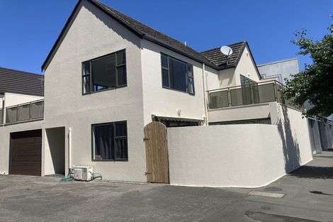 Photo of property in Victoria Town Houses, 1/219 Victoria Street, Te Aro, Wellington, 6011