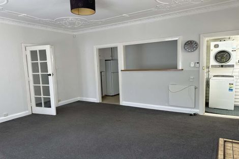 Photo of property in 92 Nairn Street, Mount Cook, Wellington, 6011