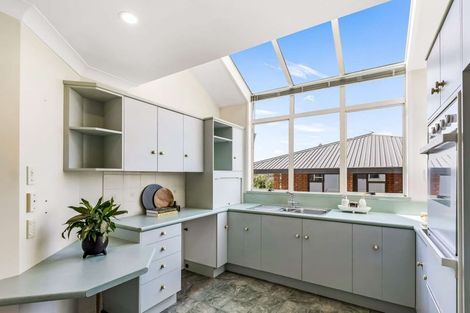 Photo of property in 43 Aotea Crescent, Gore, 9710