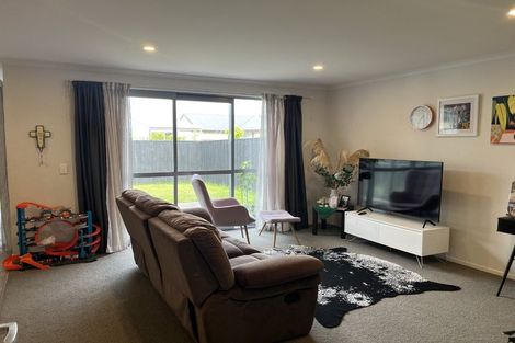 Photo of property in 8 George Square West, Wigram, Christchurch, 8025