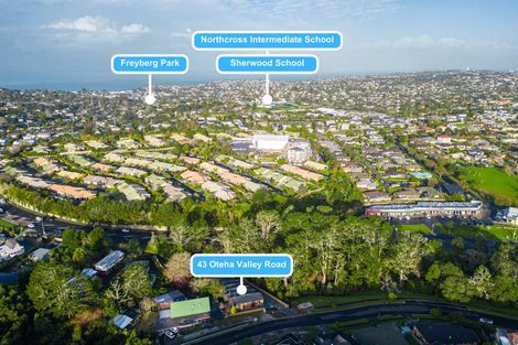 Photo of property in 43 Oteha Valley Road, Northcross, Auckland, 0632