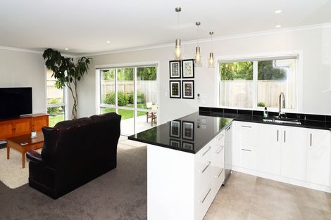 Photo of property in 60 Feist Street, Carterton, 5713