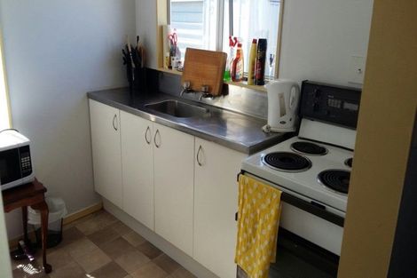 Photo of property in 3 Kirkcaldy Crescent, Flaxmere, Hastings, 4120