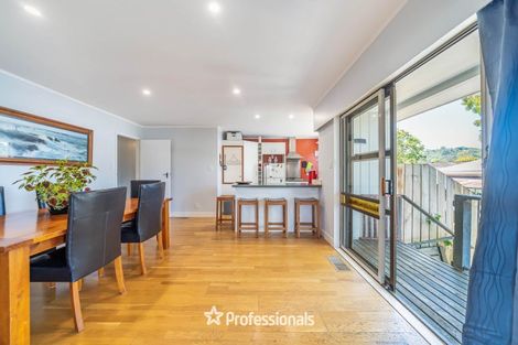 Photo of property in 3 Utah Grove, Totara Park, Upper Hutt, 5018