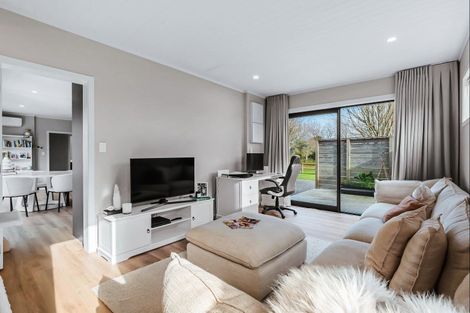 Photo of property in 10 Brighton Grove, Newstead, Hamilton, 3286