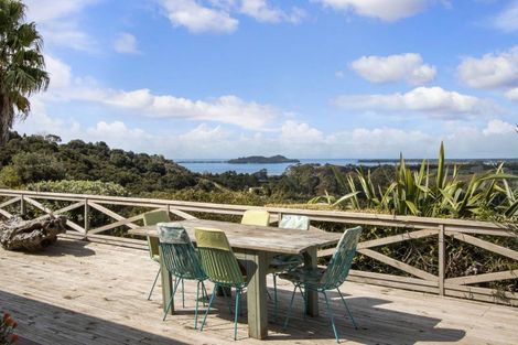 Photo of property in 76b Wolseley Road, Tanners Point, Tahawai, 3170