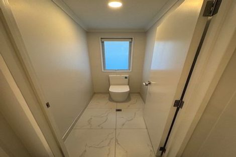 Photo of property in 18 Arahi Place, Rototuna North, Hamilton, 3210