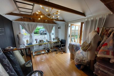 Photo of property in 20 Mcfarlane Street, Oakura, 4314