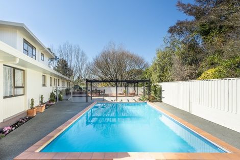 Photo of property in 90 Simla Avenue, Havelock North, 4130