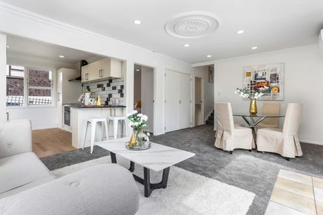 Photo of property in 4202a/2 Great North Road, Glendene, Auckland, 0602