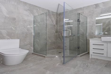 Photo of property in 25 Drumbuoy Drive, Flat Bush, Auckland, 2019