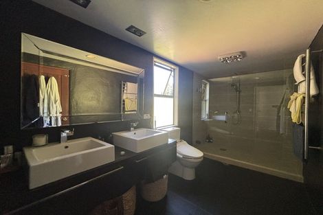 Photo of property in 112 Mooney Road, Speargrass Flat, Queenstown, 9371