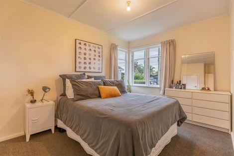 Photo of property in 1/57 Meeanee Road, Taradale, Napier, 4112