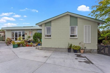 Photo of property in 11 Oban Place, Woolston, Christchurch, 8062