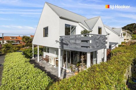 Photo of property in 2a Massey Avenue, Saint Clair, Dunedin, 9012