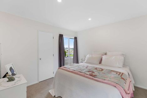 Photo of property in 166 Queen Street, Waiuku, 2123