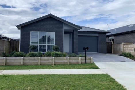 Photo of property in 6a Kirk Street, Waiuku, 2123