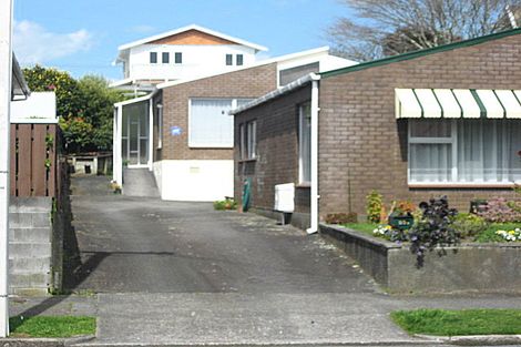 Photo of property in 23b Fulford Street, New Plymouth, 4310