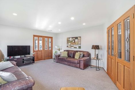 Photo of property in 4 Chesterfield Mews, Russley, Christchurch, 8042