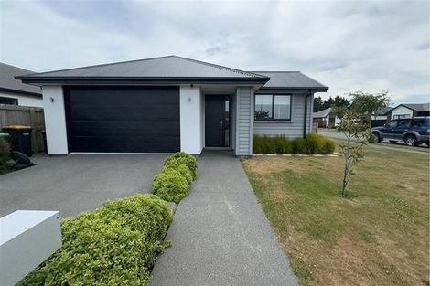 Photo of property in 27 Perendale Street, Belfast, Christchurch, 8051