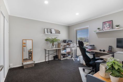Photo of property in 7 Monarch Boulevard, Kaiapoi, 7630