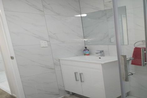 Photo of property in 91 Kamara Road, Glen Eden, Auckland, 0602