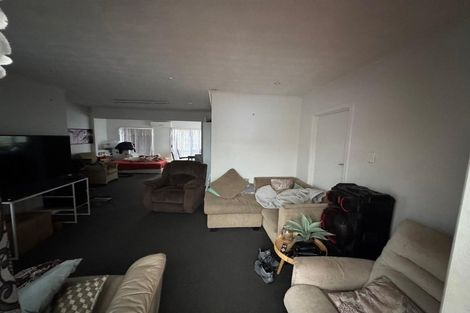 Photo of property in 12 Metcalfe Road, Ranui, Auckland, 0612