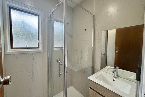Photo of property in 1/38a Blakeborough Drive, Forrest Hill, Auckland, 0620