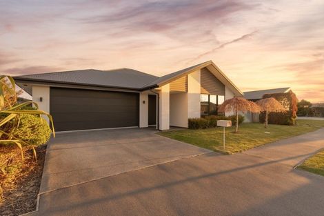 Photo of property in 5 Urihia Street, Marshland, Christchurch, 8083