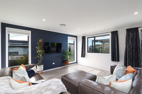 Photo of property in 66 Katania Heights, Brightwater, 7022