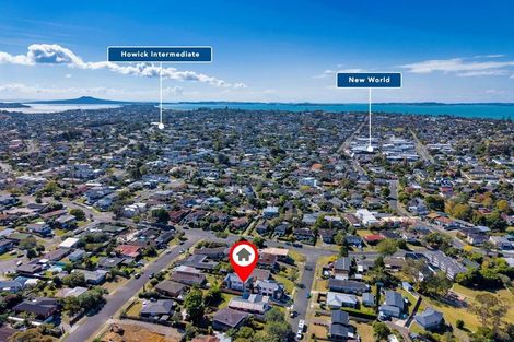 Photo of property in 7d Maroubra Place, Botany Downs, Auckland, 2010