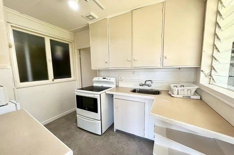Photo of property in 114 Arran Road, Browns Bay, Auckland, 0630