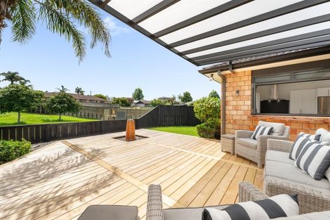 Photo of property in 52 Merriman Place, Pyes Pa, Tauranga, 3112