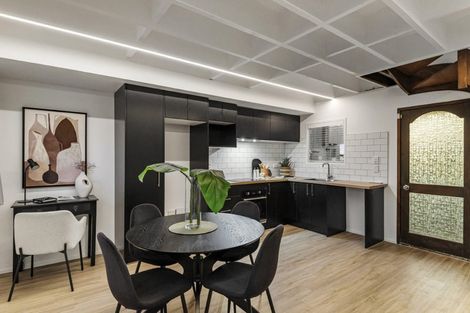 Photo of property in 3/80 Birkdale Road, Birkdale, Auckland, 0626