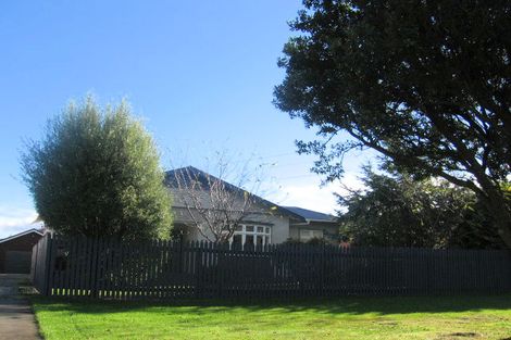Photo of property in 15 Collingwood Street, Waterloo, Lower Hutt, 5011