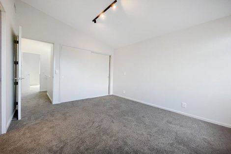 Photo of property in 149u3 Onepu Road, Lyall Bay, Wellington, 6022