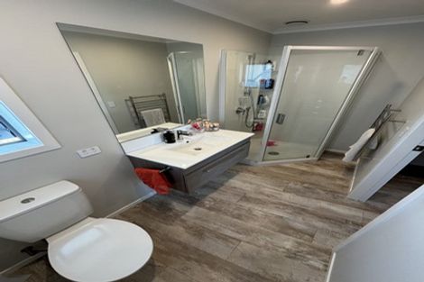 Photo of property in 48 Te Moana Road, Waikanae Beach, Waikanae, 5036