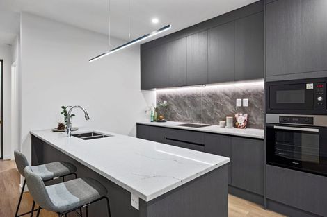 Photo of property in 3c Margaret Place, Milford, Auckland, 0620