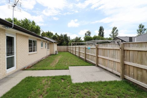 Photo of property in 60 Feist Street, Carterton, 5713