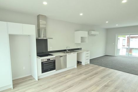 Photo of property in 3 Kopua Place, Whitby, Porirua, 5024