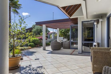 Photo of property in 13 Joydon Place, Stanmore Bay, Whangaparaoa, 0932