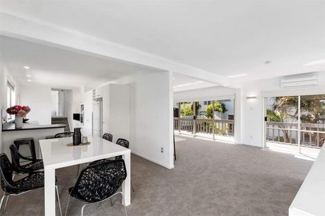 Photo of property in 5 Freya Place, Torbay, Auckland, 0630