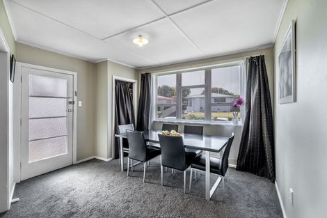 Photo of property in 52 Conway Crescent, Glengarry, Invercargill, 9810