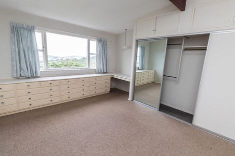 Photo of property in 32 Highbury Road, Highbury, Wellington, 6012