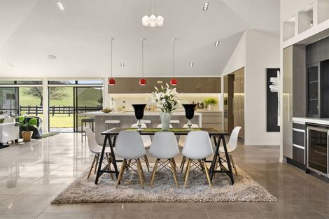 Photo of property in 53 Urquhart Road, Karaka, Papakura, 2580