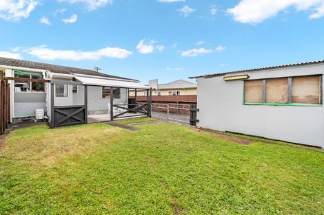 Photo of property in 5a Maire Street, Wainuiomata, Lower Hutt, 5014