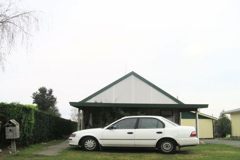 Photo of property in 18 Howard Road, Taradale, Napier, 4112